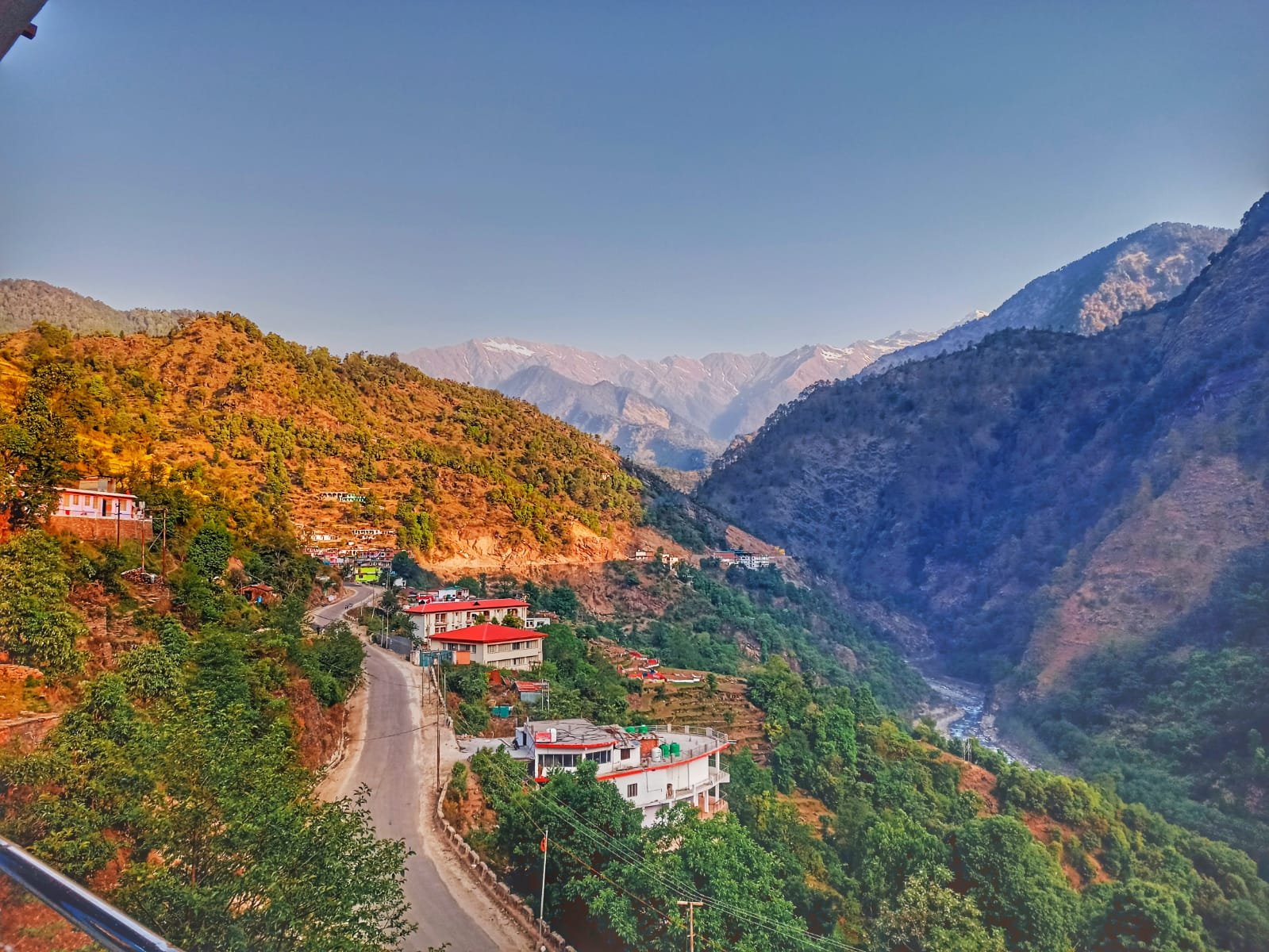 Hotel Vishnu Sarovar